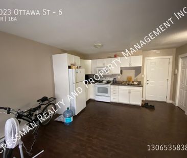 1 bed, 1 bath apartment located downtown - Photo 2