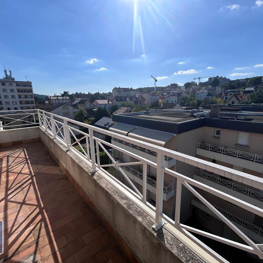 Location Appartement 2 pièces 46m² CHAVILLE 92370 - Photo 1