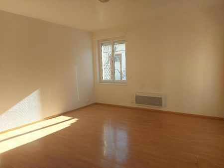 Location Appartement 3 pièces 86m² TOULOUSE 31200 - Photo 2