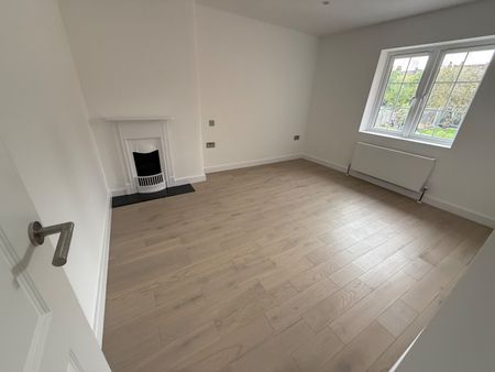 4 Bed Semi-Detached House, Halliwick Road, N10 - Photo 3