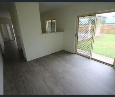 Spacious four bedroom house - Photo 4