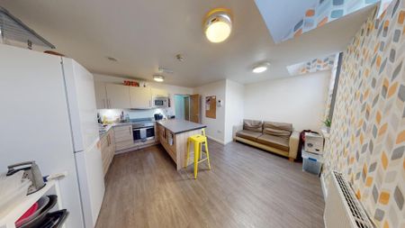 3 bedroom ground floor flat to rent - Photo 5