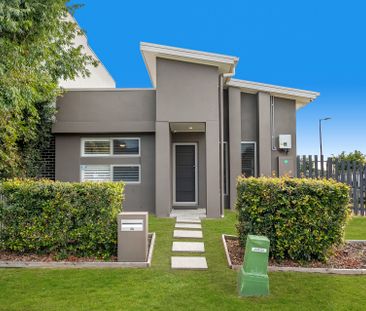 Modern Style & Effortless Living in Prime Narangba Location - Photo 5