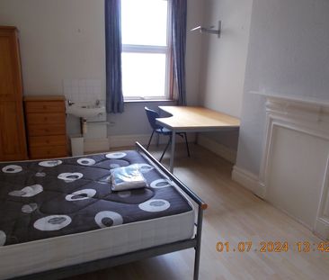 Student Properties to Let - Photo 6