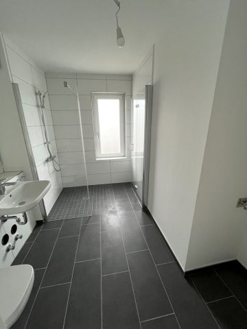 Melli-Beese-Straße 5, 41460 Neuss - Photo 4