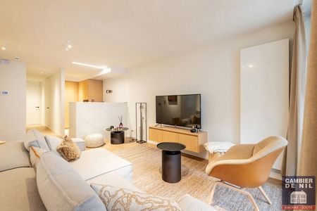 Volledig gerenoveerd appartement met 2 volwaardige slaapkamers – centrum Knokke - Photo 4