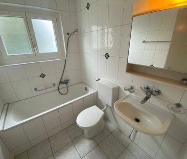 Appartement de 2,5 pièces avec balcon et une très belle vue. - Photo 6