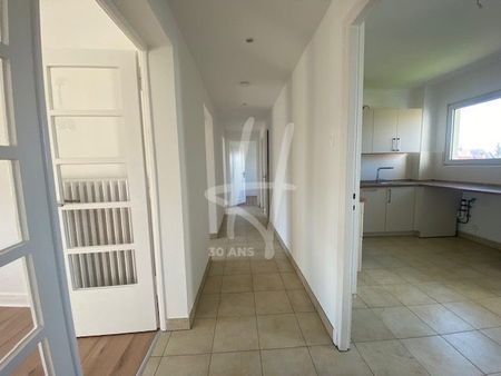 Location Appartement 4 pièces 81m² METZ 57000 - Photo 2