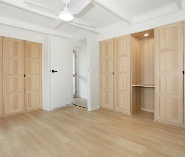 CHARMING RENOVATED 3 BEDROOM HOME WITH STUDY/4TH BEDROOM - Photo 1