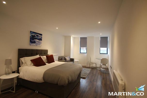 Studio to rent - Photo 1