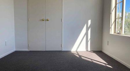 Winning on Westerleigh! - Photo 2