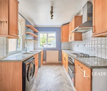 3 bedroom house to rent Southmill Road, Bishop's Stortford, Hertfor... - Photo 6