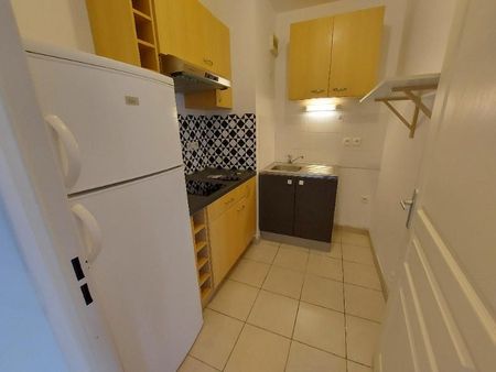 APPARTEMENT T1 32M - Photo 3