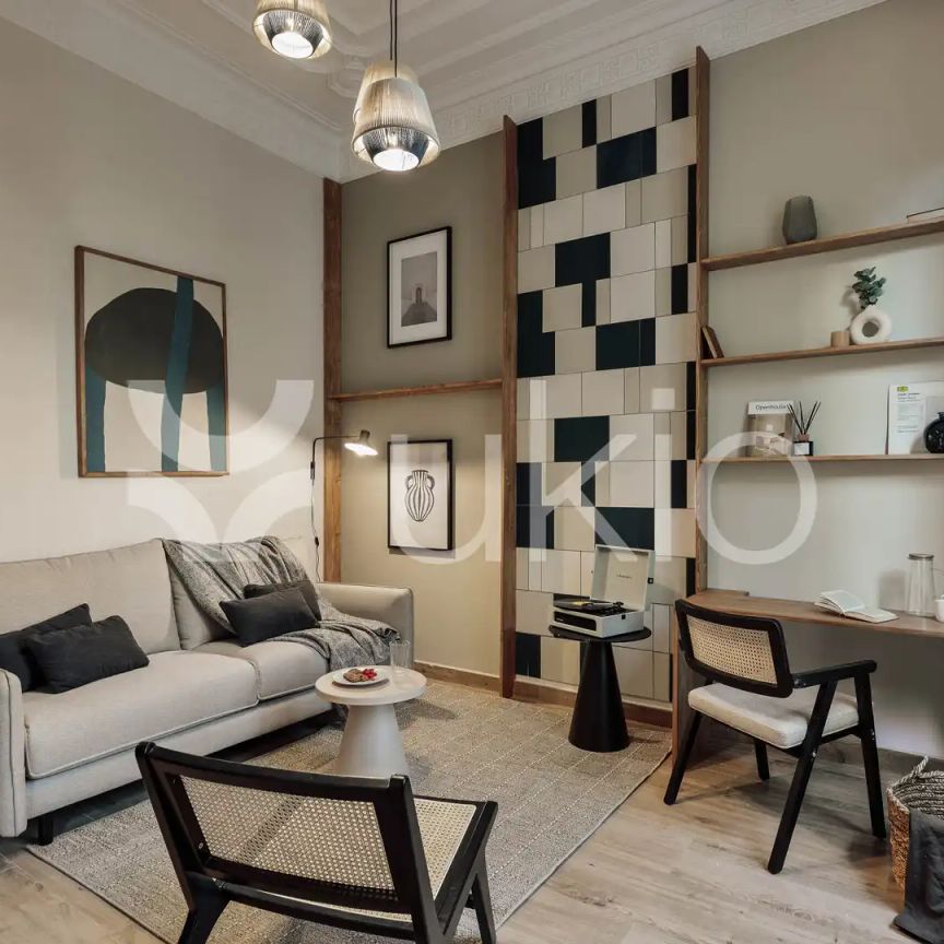 Apartamento de alquiler en Carrer de Pau Claris, Dreta de l'Eixample - Photo 1