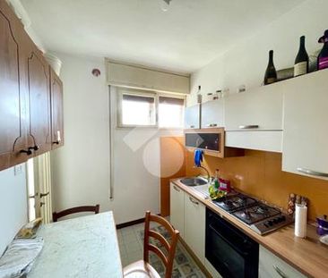 Monolocale in affitto - Photo 2