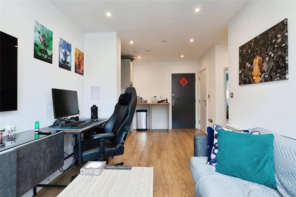 1 bedroom flat to rent - Photo 1