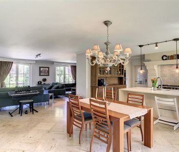 Charmante villa in residentiële omgeving met prachtig aangelegde tuin - Foto 2