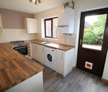 2 bedroom terraced house to rent - Photo 6