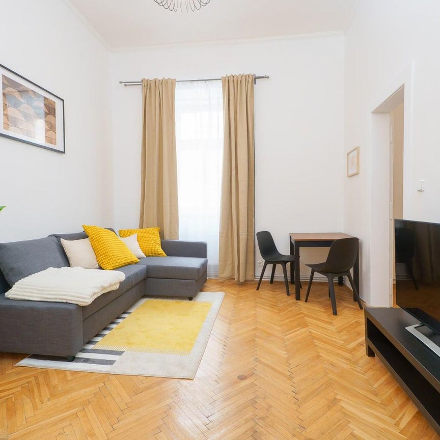 Pronájem bytu 2+1 60 m² - Photo 1