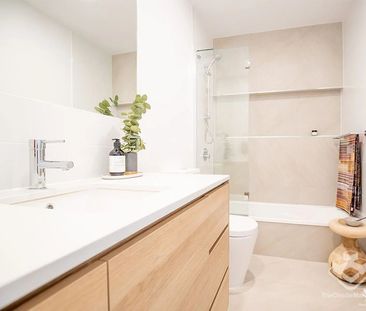 Robina’s Contemporary Gem – Terrace Living with Supreme Comfort and... - Photo 3
