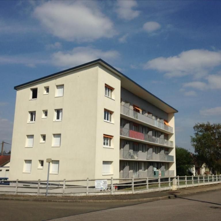 PONT DE L'ARCHE - Appartement T2 + garage - Photo 1