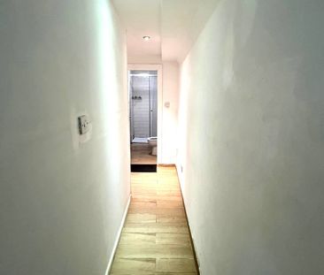 Two double room close to ilford station- 1550 pcm - Photo 6