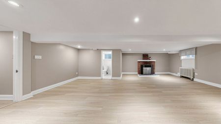 For Lease - 13 Tenth Street, Toronto, Ontario - Photo 5