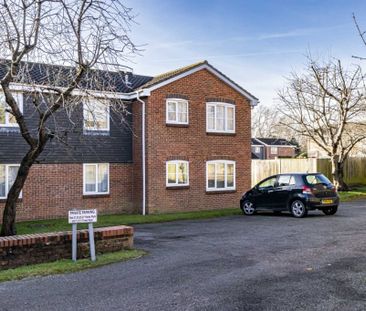 1 bed Maisonette for rent - Photo 2