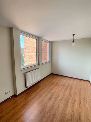 Appartement te huur - Photo 3