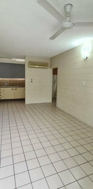 INNER CITY LIVING!!! - Photo 1