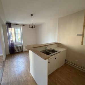 Location Appartement 2 pièces 37m² LA FERTE MACE 61600 - Photo 2