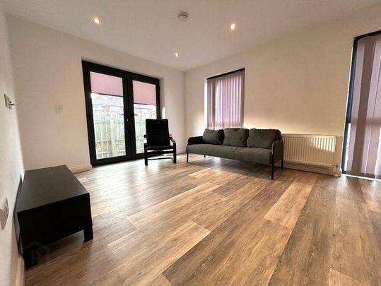 Apt 4 94, Sunnyside Street, Belfast, BT7 3EG - Photo 1