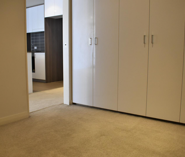 Modern Apartment in a Prime Location - Photo 4