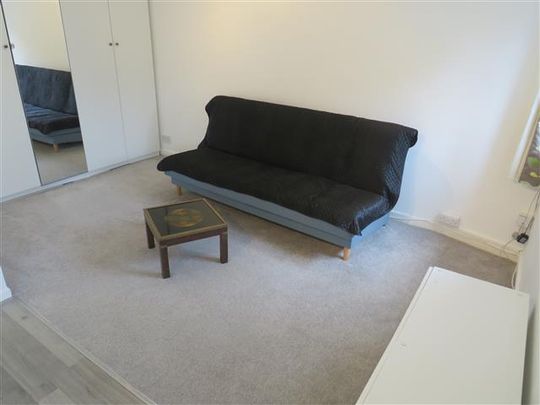 Percy Road, BOURNEMOUTH - Photo 1