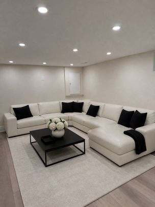 For Lease - 377 Palmer Avenue Unit# Basement, Richmond Hill, Ontario - Photo 1