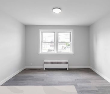 For Lease - 215 Hamilton N/A, London East, Ontario - Photo 1