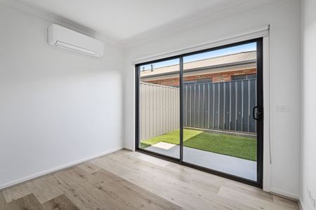 Room 2/5 Kelly Street, Wodonga - Photo 3