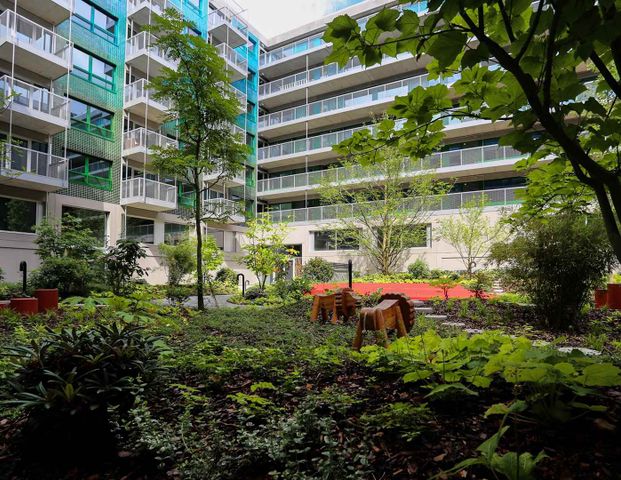 QH Straight in Berlin-Mitte: sofort einziehen und die perfekte Lage genießen! - Photo 1