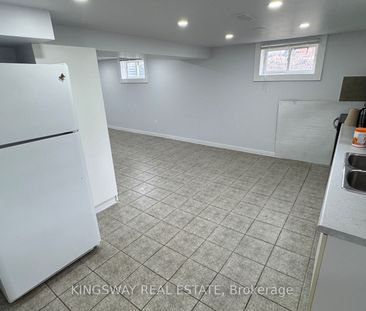 For Lease - 65 Park Crescent Unit# (Lower Level 1), Richmond Hill, ... - Photo 2