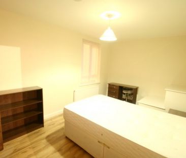 7 Bed - **bills Included** Chelsea Grove, Fenham, Newcastle Upon Tyne - Photo 6
