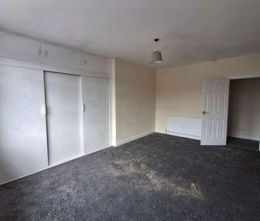 Prince Edward Road, South Shields, NE34 - Photo 5