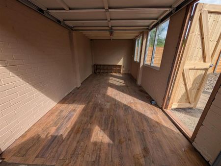 2 bedroom detached bungalow to rent - Photo 5