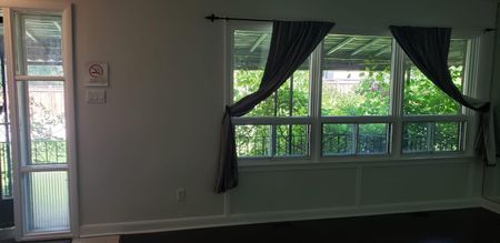 For Lease - 256 Hillside Drive, Mississauga, Ontario - Photo 4