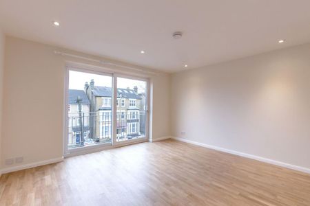 1 bedroom flat to rent - Photo 2