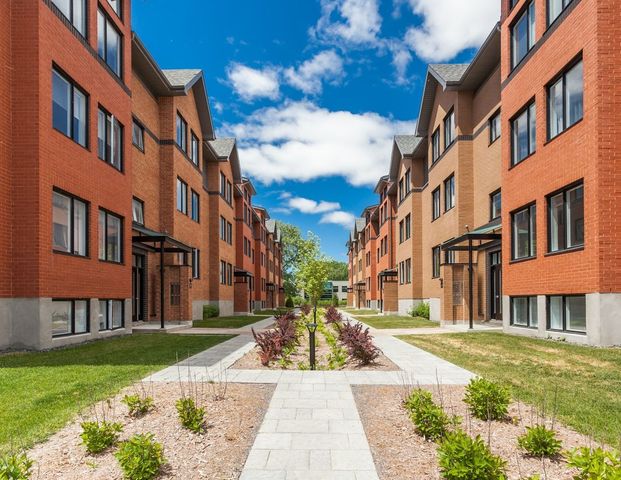 À louer / Appartement - Photo 1