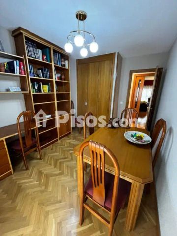 Piso en alquiler en Centro - Photo 3
