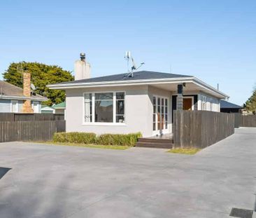 Stunning Three Bedroom in Fairfield - Photo 5