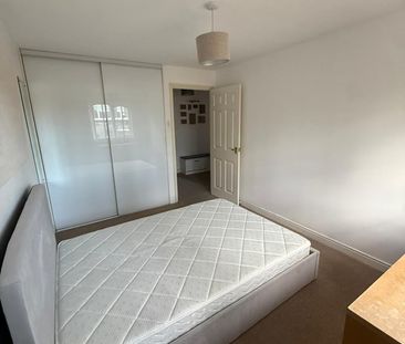 2 Bed Flat, Century House, SE8 - Photo 3