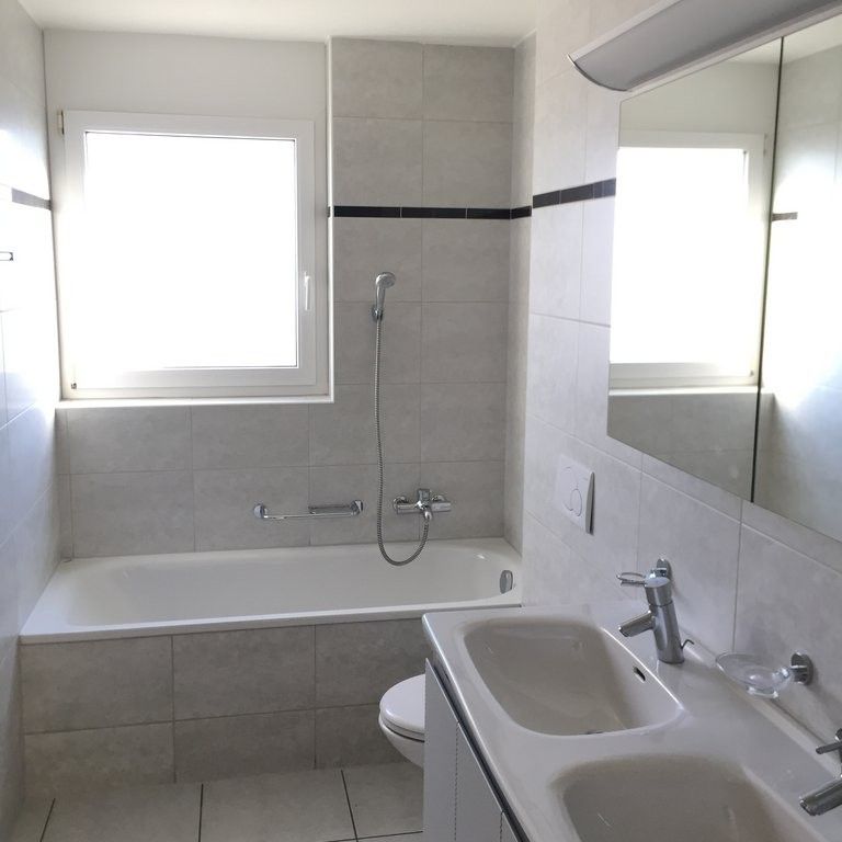 5 ½ Zimmer-Attikawohnung in Rümlang mieten - Photo 1