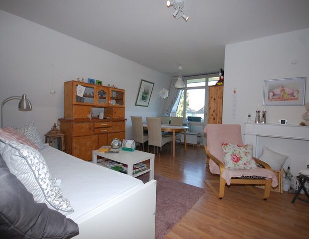 Feine 2 Zimmer, Küche, Bad Wohnung im Dobbenviertel-Lindenallee. Frei zum Bezug! - Foto 1